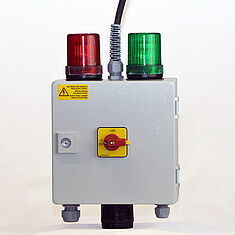 Accessories detail picture of the warning device with the optical lamps red and green of the vacuum lifter