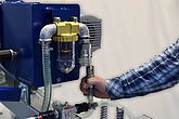 Cutting vacuum lifter company AERO-LIFT