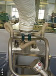 Tube lifter of the company AERO-LIFT lifts V2A carton in the food industry