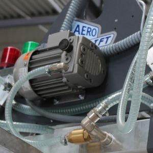 Vacuum generator is safely and space-saving installed in vacuum lifter AERO Standard